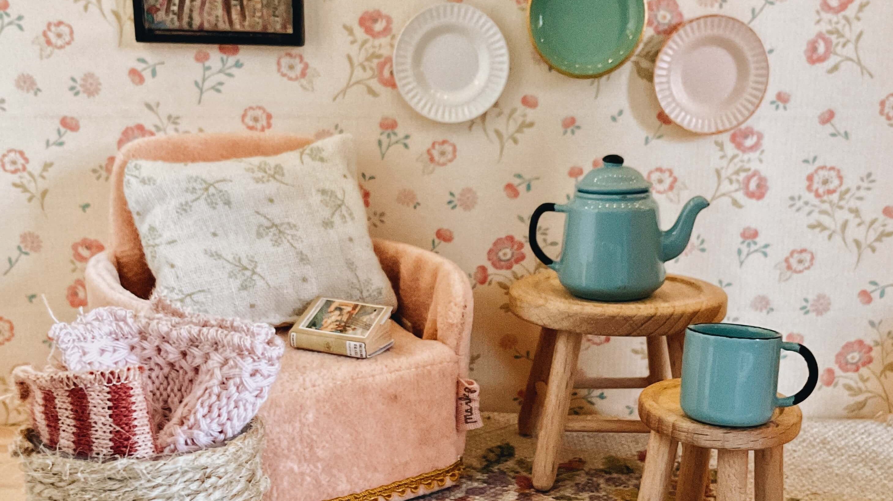 how to style a maileg mouse house