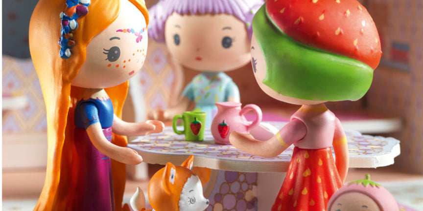 Djeco Tinyly dolls figures