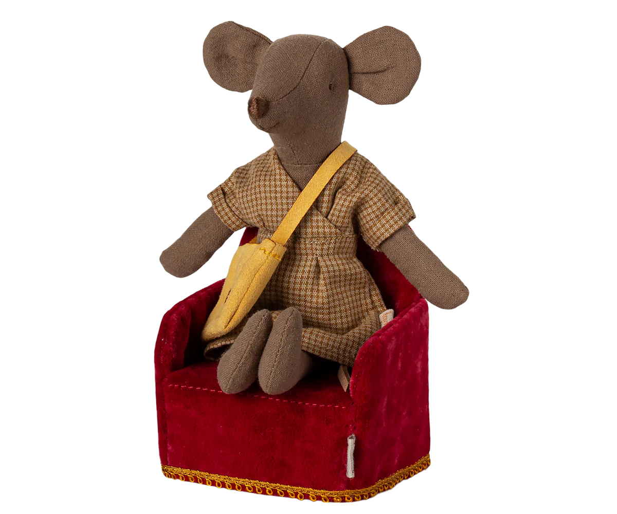 Maileg Armchair for Mouse, Red Plush