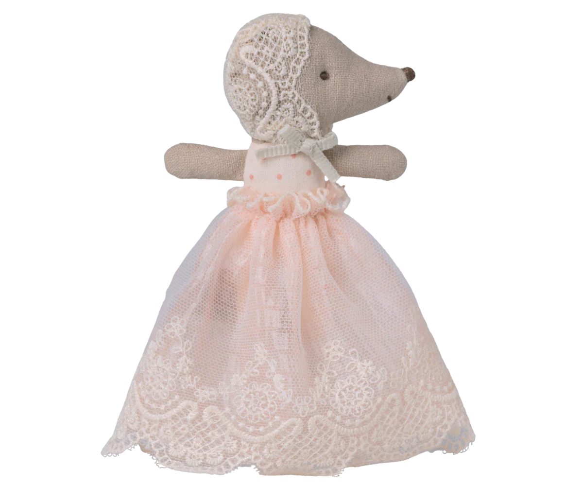 Toy maileg mouse in a lace dress and bonnet on a white background