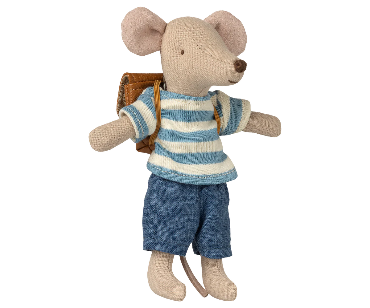 Stuffed mouse toy wearing a striped sweater and shorts with a backpack on a white background