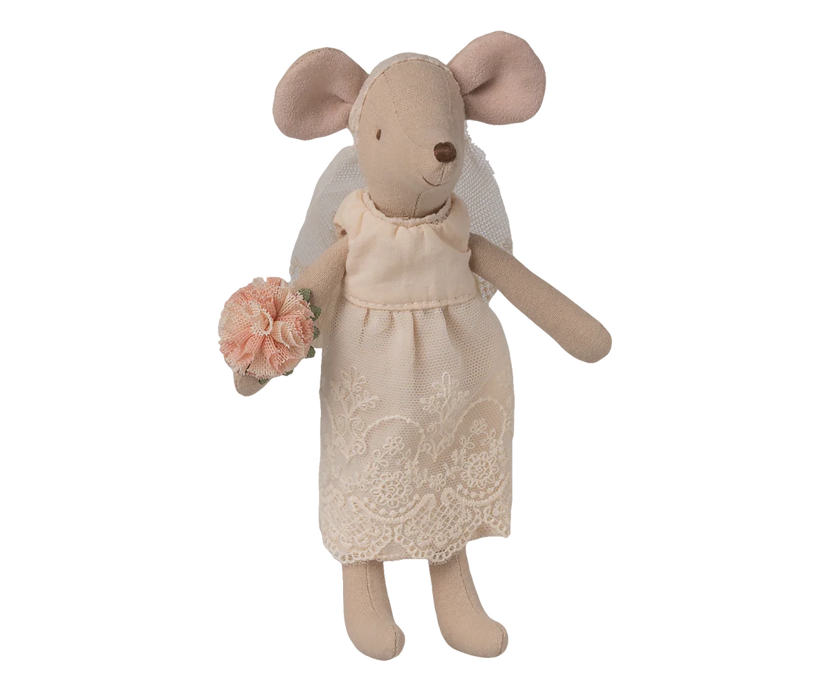Maileg mum mouse toy in a wedding dress holding flowers on a white background