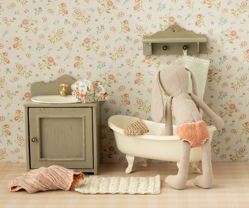 Maileg bathroom house of miniature