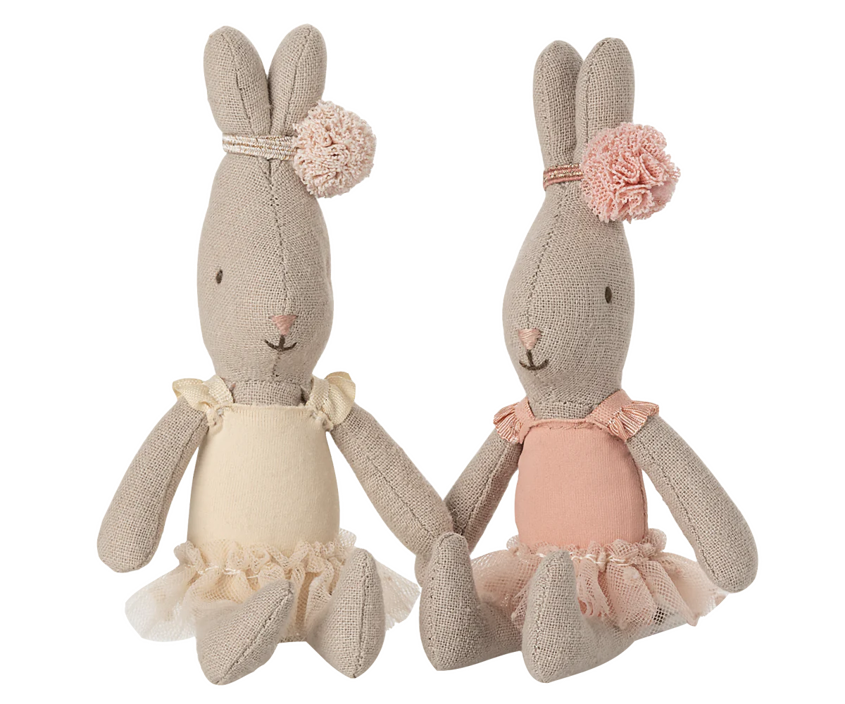 Maileg bunnies in ballet clothes