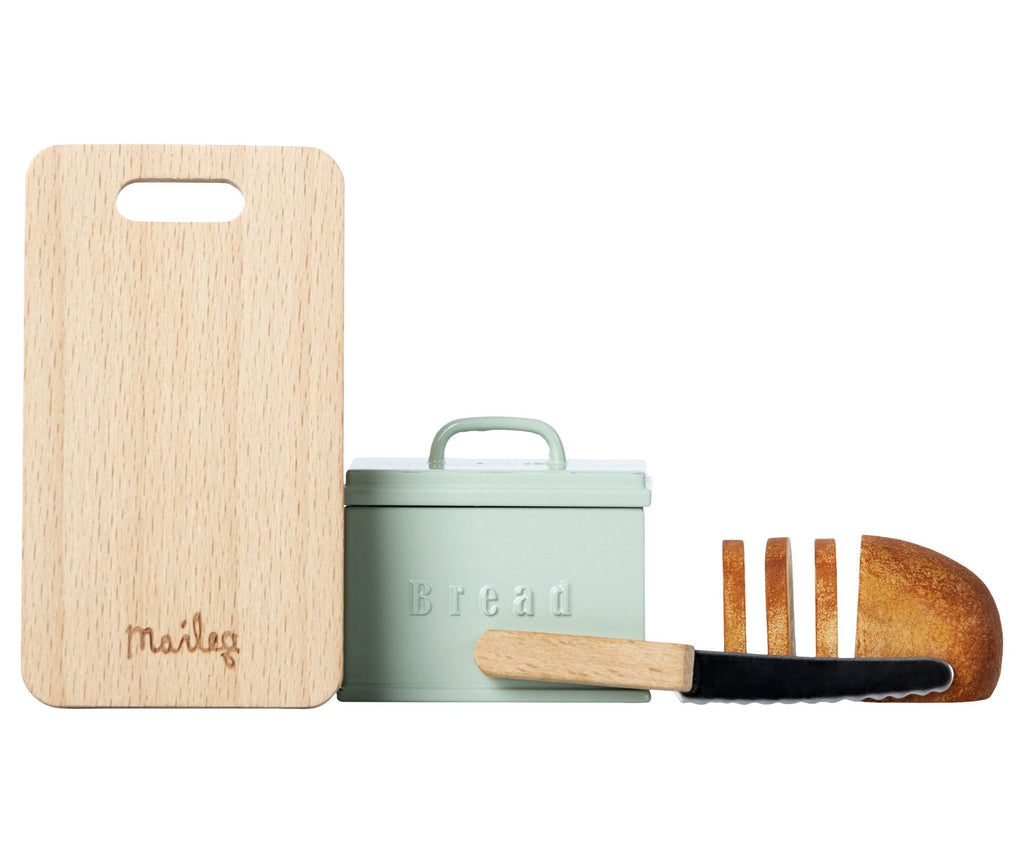 Maileg bread bin, board & knife