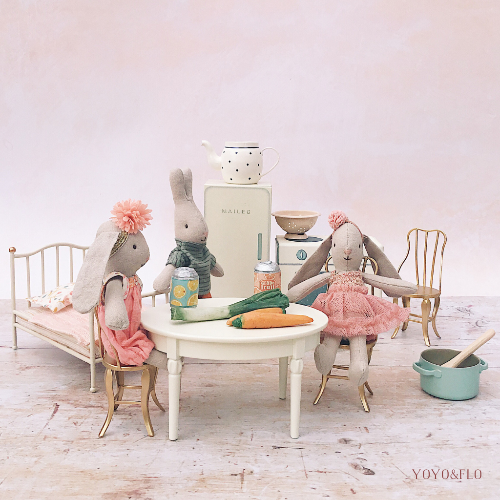 Maileg rabbits in kitchen
