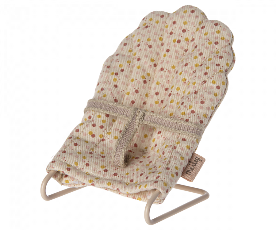 Maileg babysitter bouncer chair 