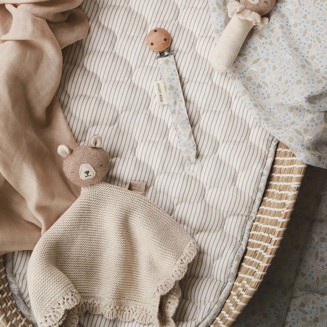 Avery Row Cuddle Cloth, Brave Bear