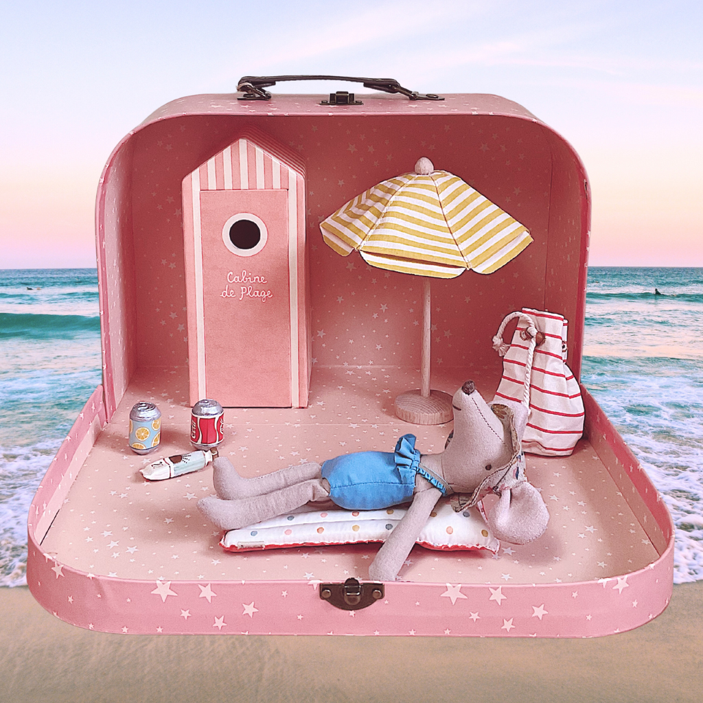Maileg beach in a suitcase with mum mouse and beach umbrella