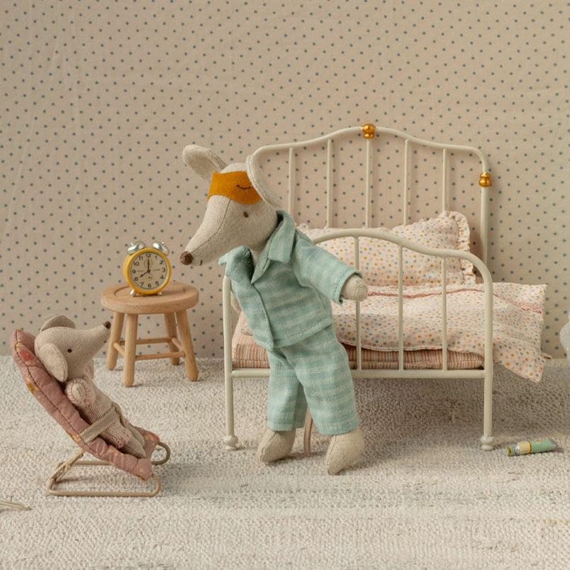 Miniature MAILEG bedroom scene with stuffed MOUSE characters in a room.