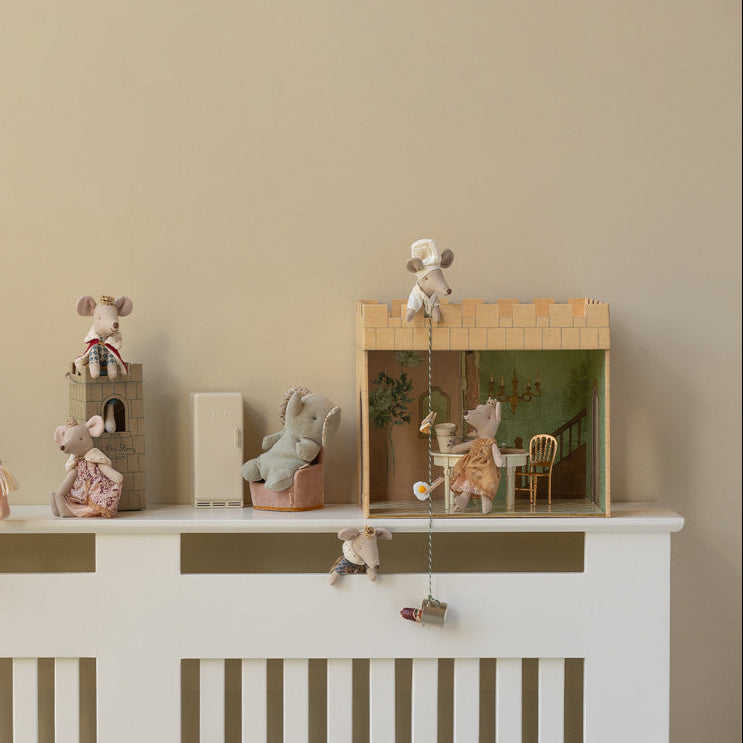Maileg castle hall and royal family mice