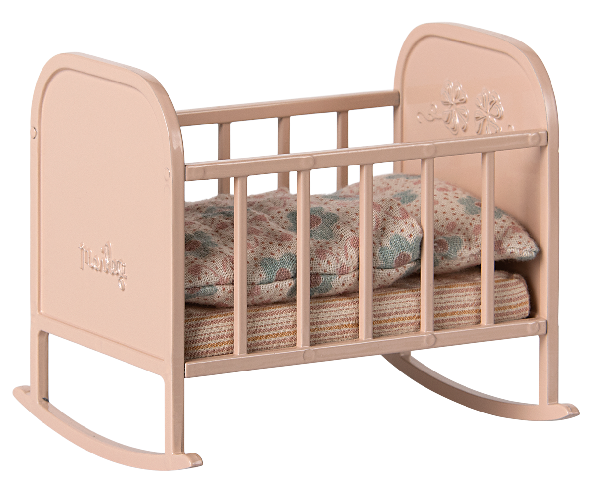 Maileg metal cradle pink