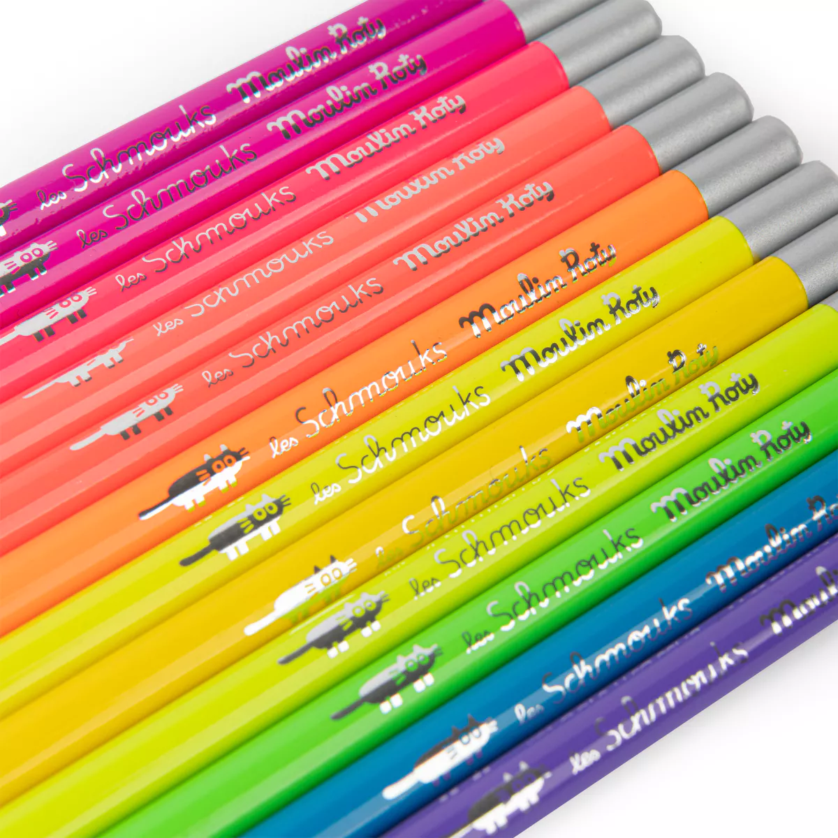 Colorful pencils with 'Los Schmaukks' branding on a white background
