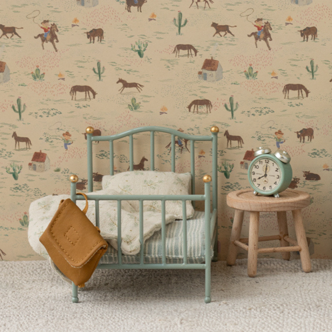 bed for maileg mice 