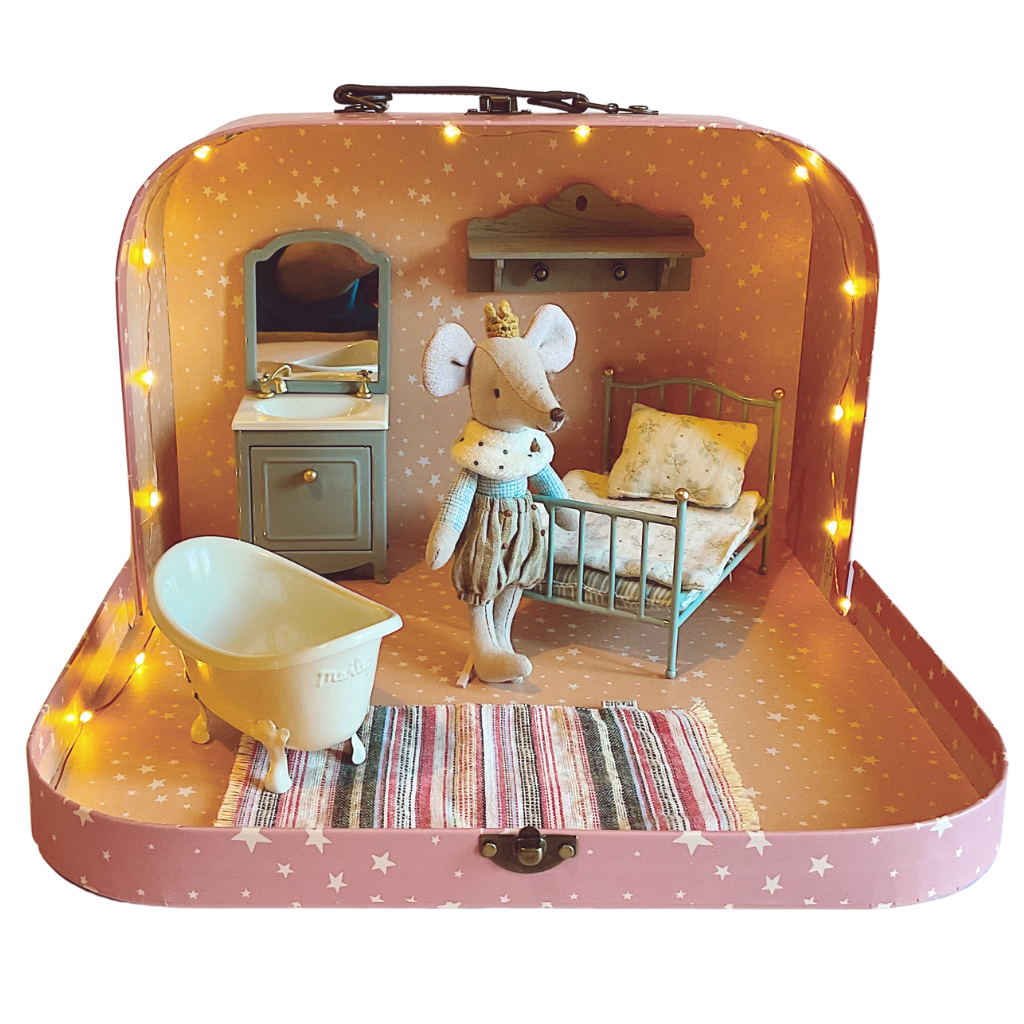 Maileg Prince Mouse Bedroom with Sink Dresser, Mint