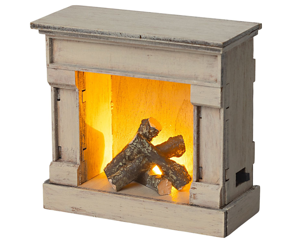 Maileg fireplace, off-white